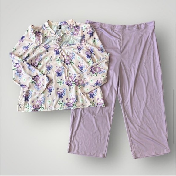 Lavender Pantsuit with Floral Print Shirt with Drawstring- Size 4X - Picture 5 of 9
